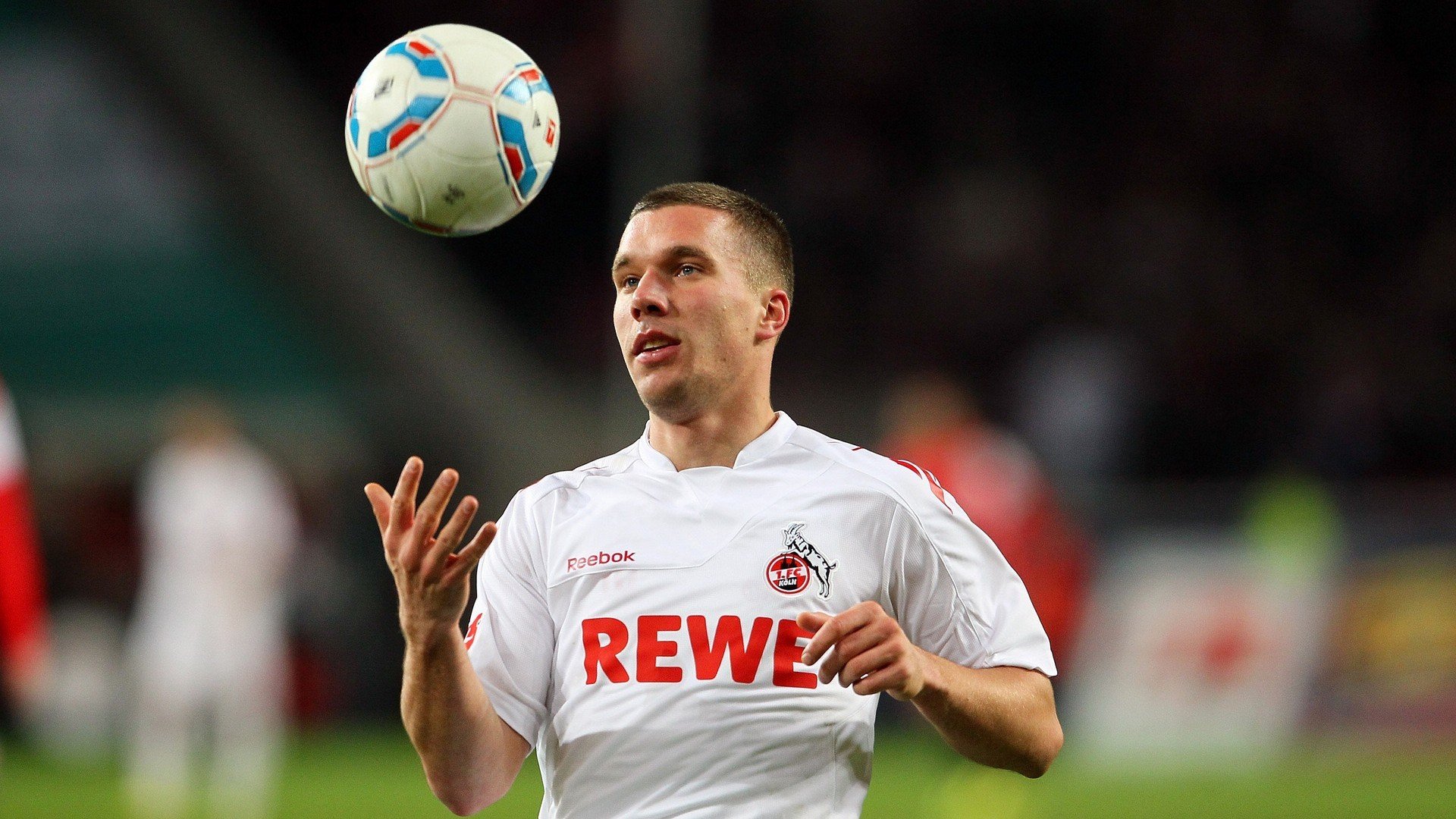 新型乒乓球拍设计引领比赛革命，乒乓球拍创意