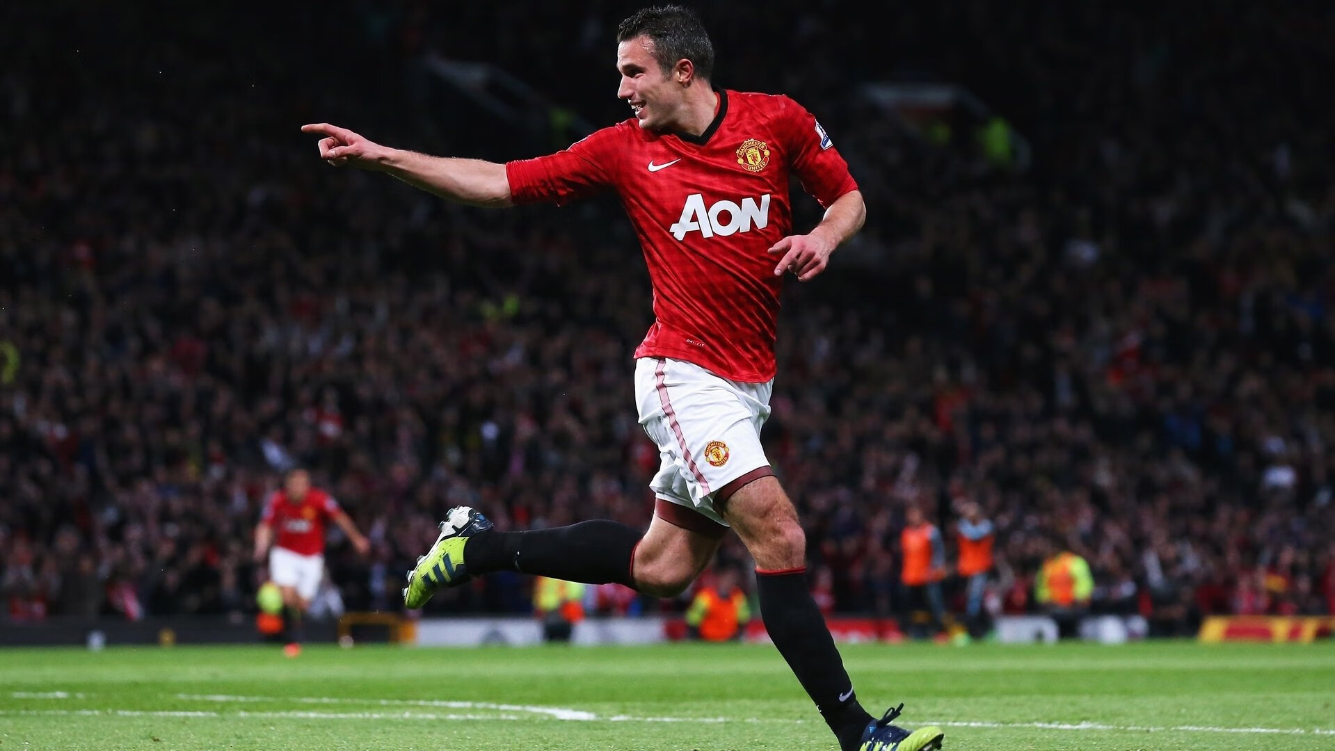 奥预赛中国足球迎战 球迷热议不减，2020足球奥预赛